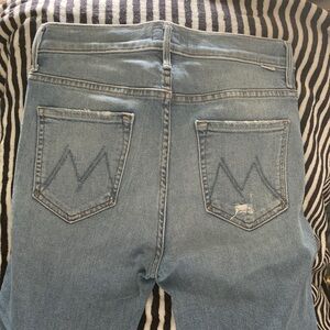 MOTHER High Rise Blue Jeans Size 28